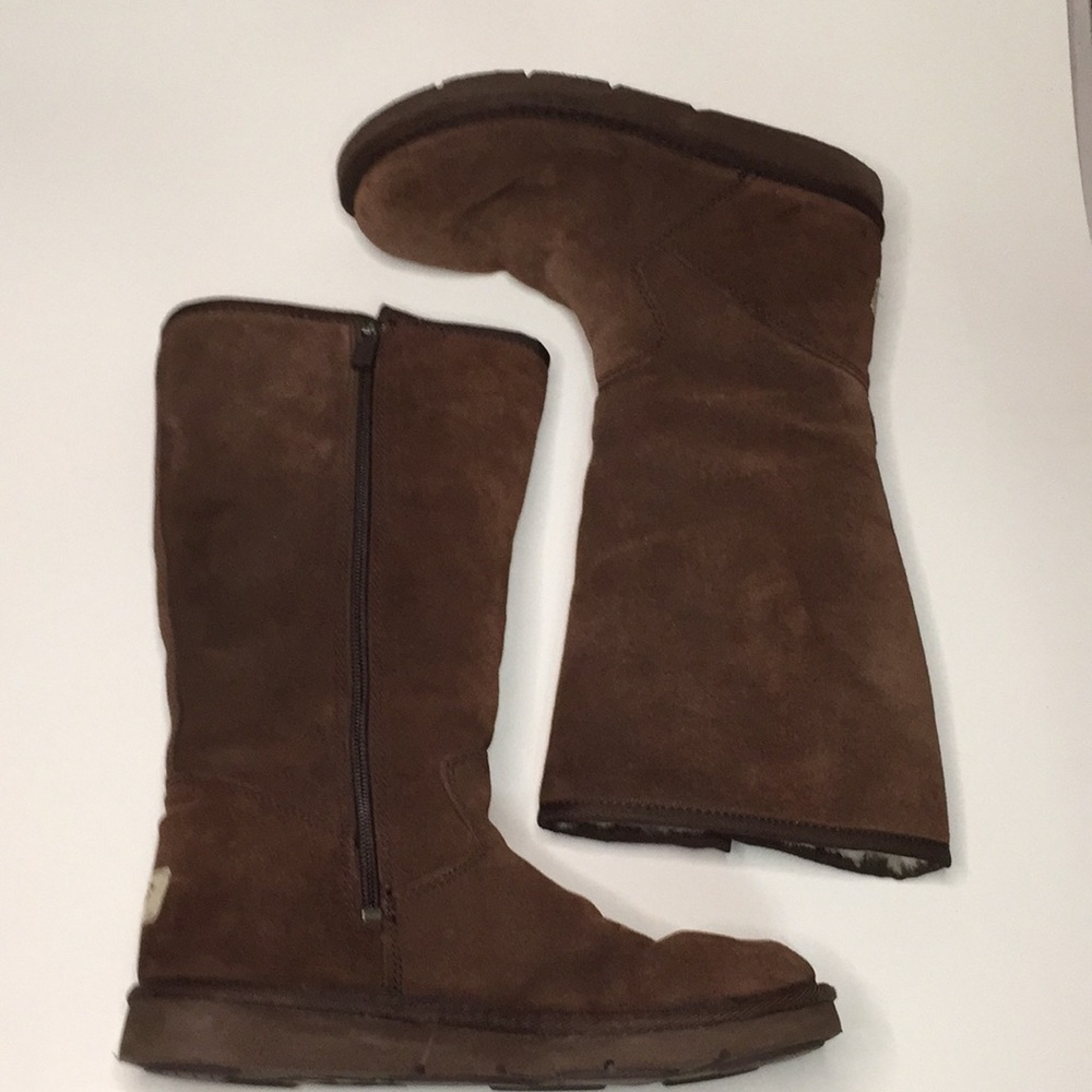 Ugg Sunset Tall Boot Side Zipper Chocolate size 6